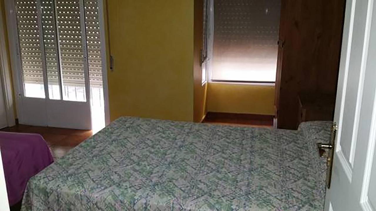 Hostal Velarde Talavera de la Reina Bagian luar foto