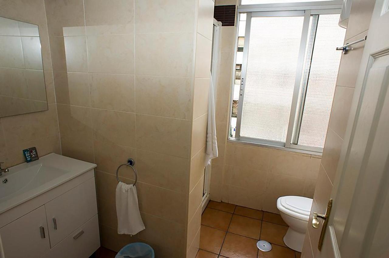 Hostal Velarde Talavera de la Reina Bagian luar foto