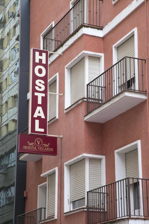 Hostal Velarde Talavera de la Reina Bagian luar foto
